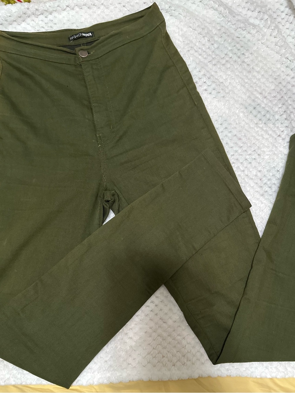 Fashion Nova Women’s Cargo Slim-Fit Pants in Olive Green
